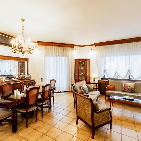 Villa Luxury Grand - 4 Bedrooms -free Parking - Center